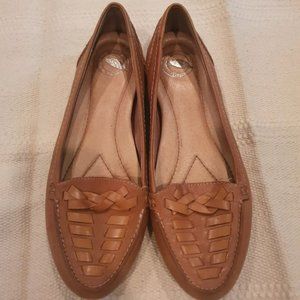 Nurture tan loafers with woven top